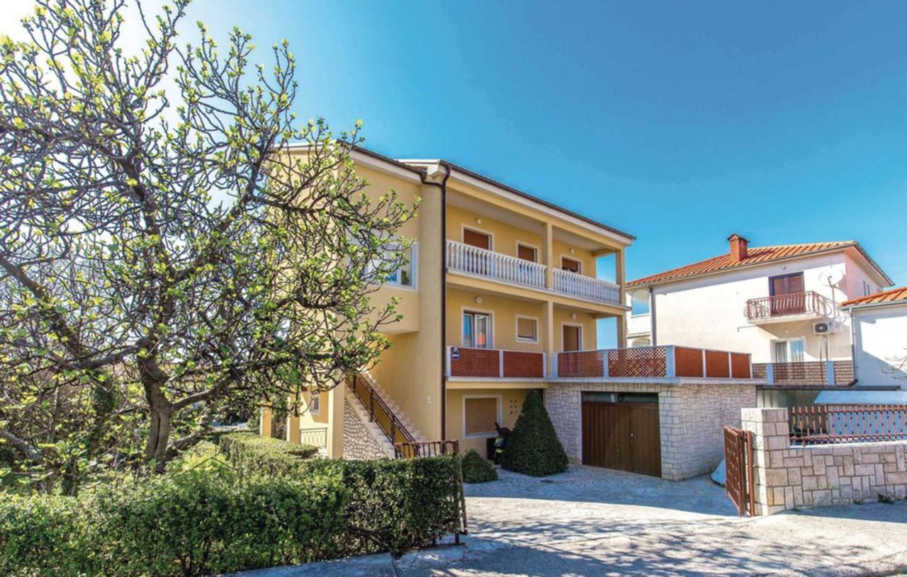 Apartment Vesna セルツェ エクステリア 写真